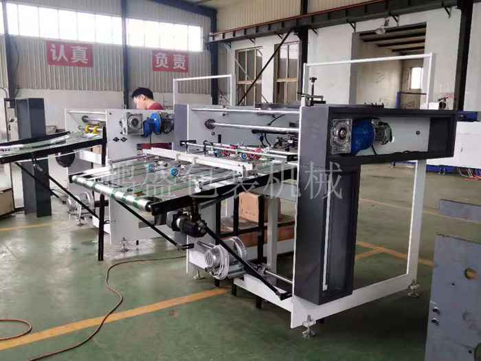 全自動(dòng)無膠覆膜機(jī)