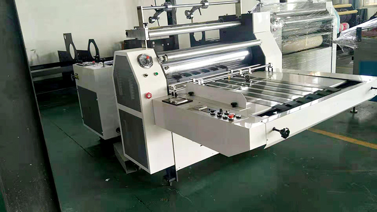 預(yù)涂膜覆膜機(jī)